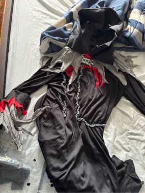 Halloween Kids Black Hooded Scarecrow Costume with Red Accents